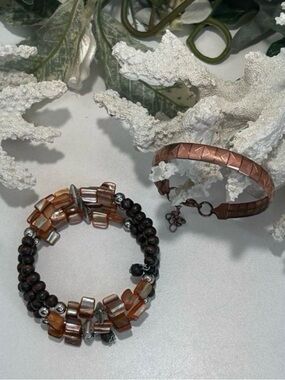 Lot of 2 Bracelet Copper Colored Stainless Steel & Memory Wire Wrap Bead 7”